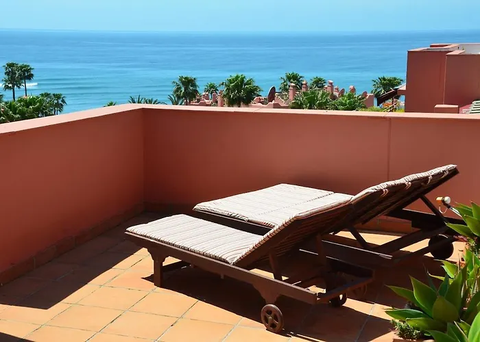 Atico De Lujo Con Hermosas Vistas, Salinas, * Estepona