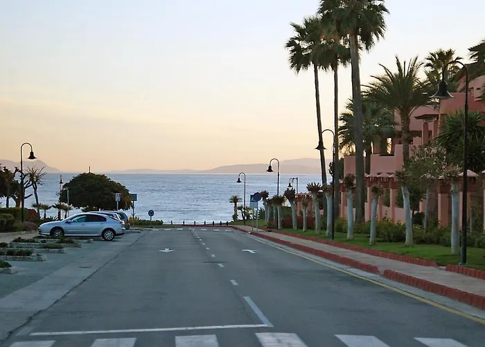 Atico De Lujo Con Hermosas Vistas, Salinas, Estepona