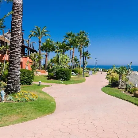 Apartment Atico De Lujo Con Hermosas Vistas, Salinas, Estepona